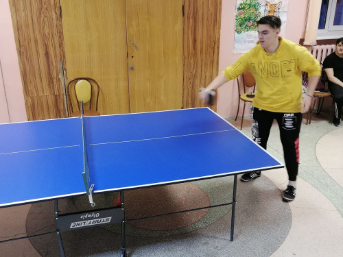 В общежитиях Сибирского университета потребительской кооперации прошли традиционные соревнования по настольному теннису